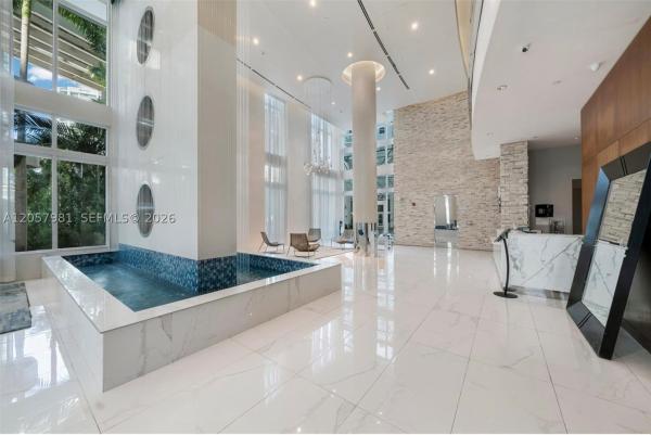 Brickell On The River South Tower, 41 SE 5th St #2407, Miami, Florida 33131, image 1