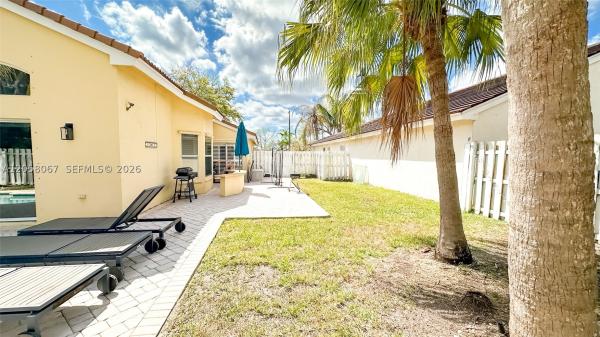Keystone Lake, 18795 NW 24th Ct, Pembroke Pines, Florida 33029, image 3