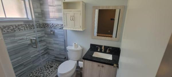 Villa Vizcaya, 8545 NW 140th St #1101, Miami Lakes, Florida 33016, image 2