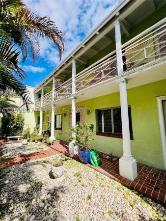 2830 Pine Tree Dr #1, Miami Beach, Florida 33140, image 3
