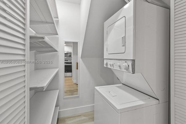 Grove Square, 2801 Florida Ave #234, Miami, Florida 33133, image 1