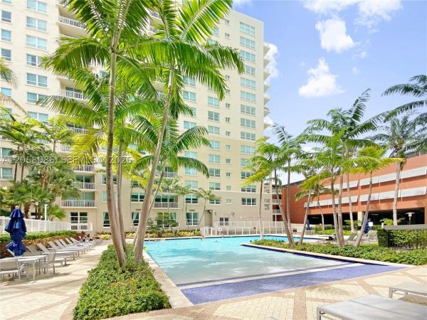 Cite On The Bay West, 2001 Biscayne Blvd #2514, Miami, Florida 33137, image 1