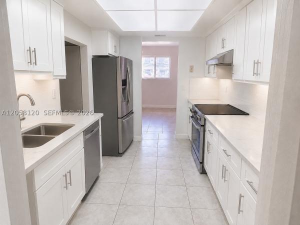 Bradley Estates, 932 W 80th Pl, Hialeah, Florida 33014, image 2