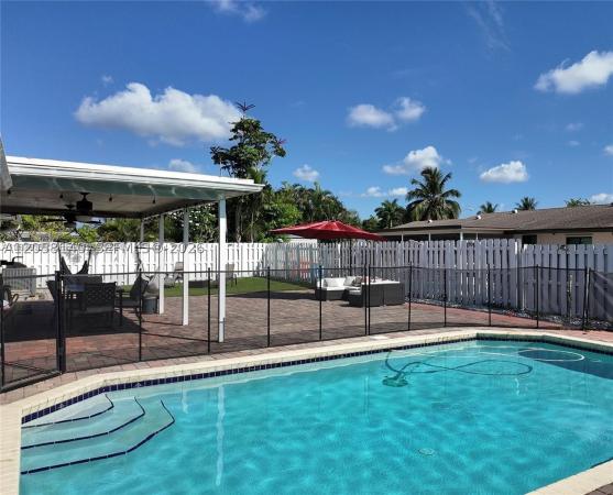 Coconut Creek Residential, 4081 Lake Dr, Coconut Creek, Florida 33066, image 3