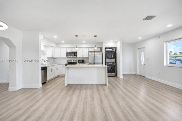 Boulevard Heights, 8720 NW 11th St, Pembroke Pines, Florida 33024, image 2