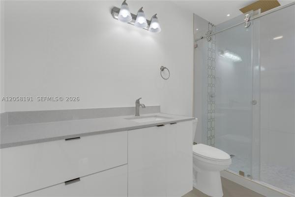 Pine Tree Manor, 9520 Lisa Rd, Cutler Bay, Florida 33157, image 1