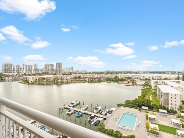Del Prado, 18071 Biscayne Blvd #1401-3, Aventura, Florida 33160, image 1