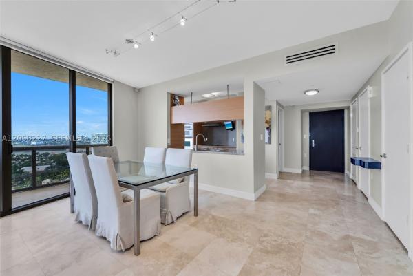 Sayan, 16275 Collins Ave #1604, Sunny Isles Beach, Florida 33160, image 2