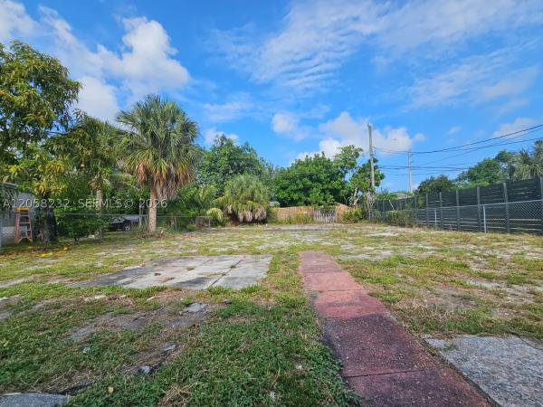 River Bend, 524 NW 21st Ave, Fort Lauderdale, Florida 33311, image 2