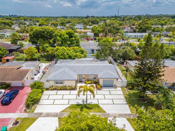 Flair, 4930 NW 17th St, Lauderhill, Florida 33313, image 2