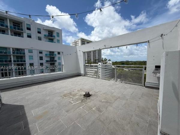 Brickell Roads Atriums, 1712 SW 2nd Ave #801, Miami, Florida 33129, image 1