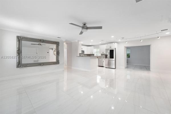 Coral Manor, 309 SE 3rd Ter, Deerfield Beach, Florida 33441, image 3
