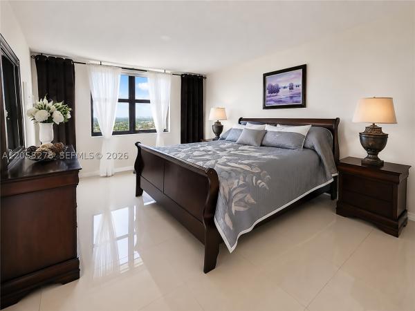 Britannia At Quadomain, 2401 S Ocean Dr #1007, Hollywood, Florida 33019, image 1