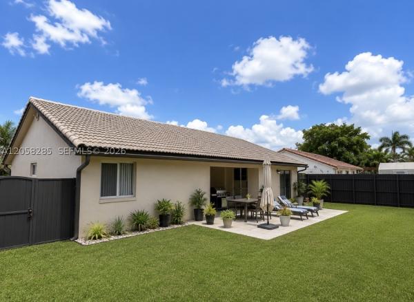 20533 SW 132nd Ave, Unincorporated Dade County, Florida 33177, image 2