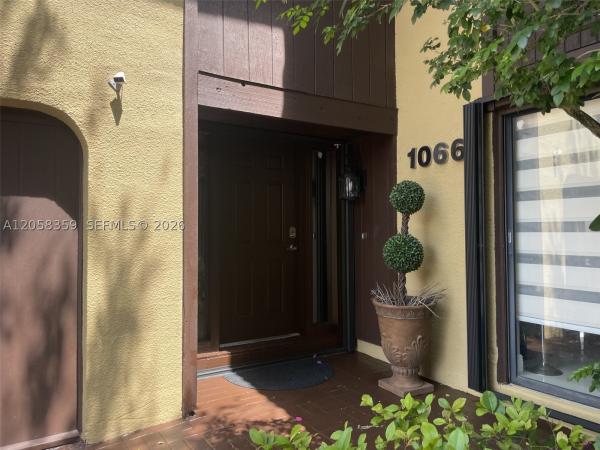 1066 NE 202nd Ln, Unincorporated Dade County, Florida 33179, image 2