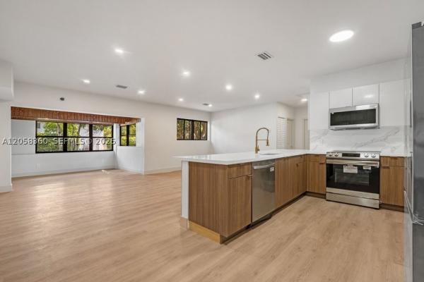 450 NW 140th St, Unincorporated Dade County, Florida 33168, image 1