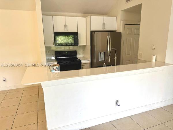 15771 SW 106th Ter #302, Unincorporated Dade County, Florida 33196, image 1