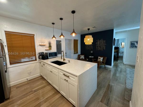 Croissant Park River, 207 SW 11th St, Fort Lauderdale, Florida 33315, image 1