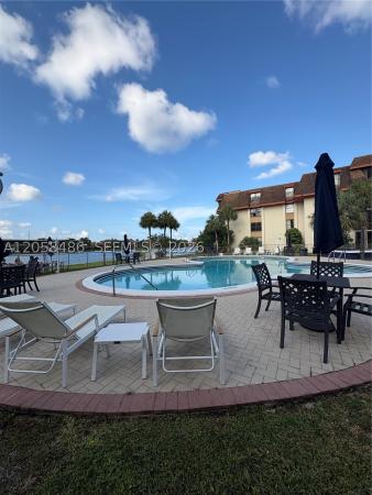 671 NE 195th St #404E, Miami, Florida 33179, image 2