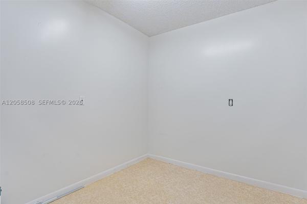 Whitehall 2 Of Pine Island Ridge, 1719 Whitehall Dr #304, Davie, Florida 33324, image 2