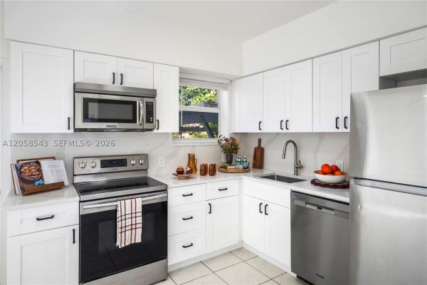 Fulford By The Sea, 1271 NE 159th St, North Miami Beach, Florida 33162, image 1