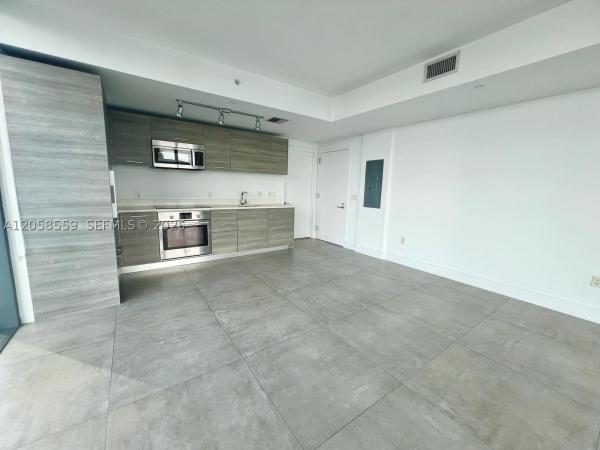 Paraiso Bay, 650 NE 32nd St #908, Miami, Florida 33137, image 2