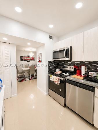 Sunrise Point, 8261 SW 128th St #211, Pinecrest, Florida 33156, image 1
