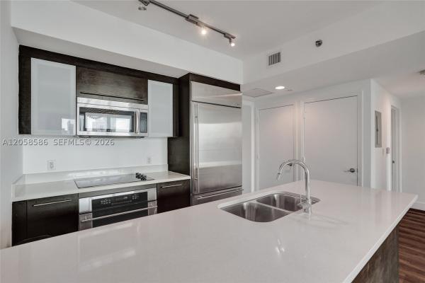 500 Brickell West, 55 SE 6th St #3604, Miami, Florida 33131, image 1