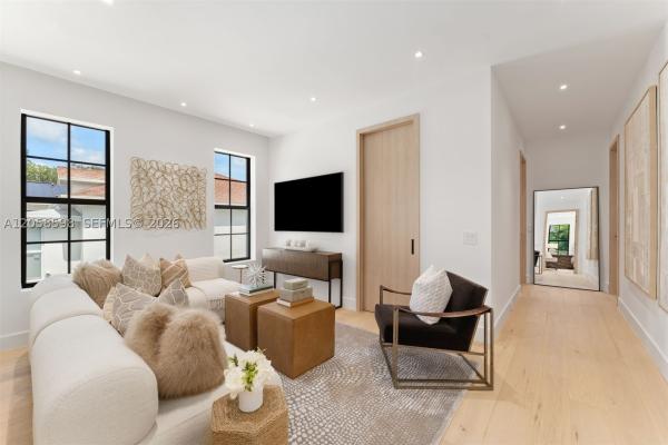Frow Homestead, 3352 Charles Ave, Miami, Florida 33133, image 2