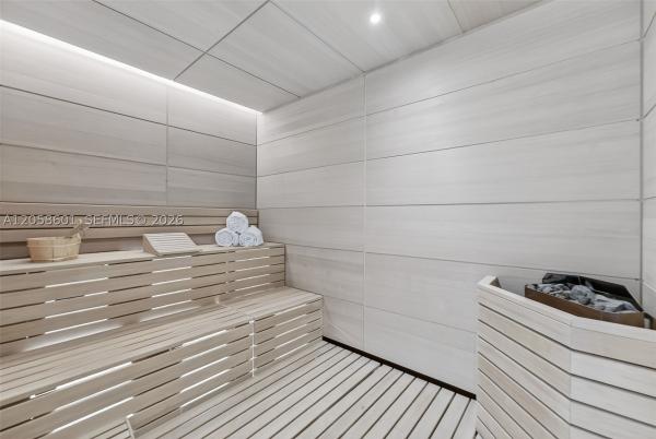 Una Residences, 175 SE 25th Rd #604, Miami, Florida 33129, image 2