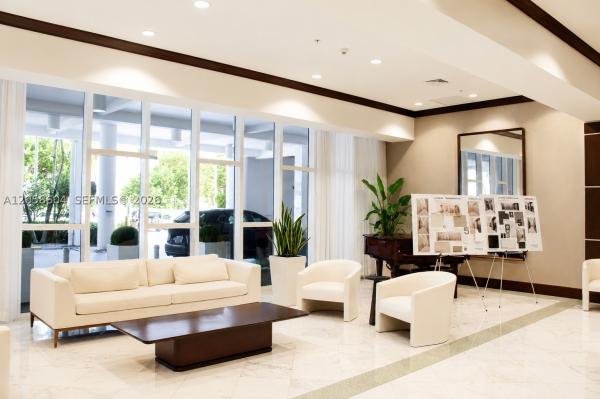 La Perla, 16699 Collins Ave #1003, Sunny Isles Beach, Florida 33160, image 2