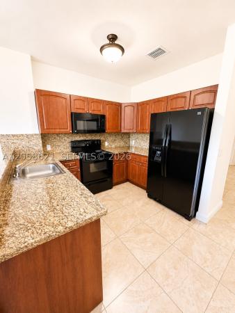 18100 NW 59th Ave #103, Hialeah, Florida 33015, image 2