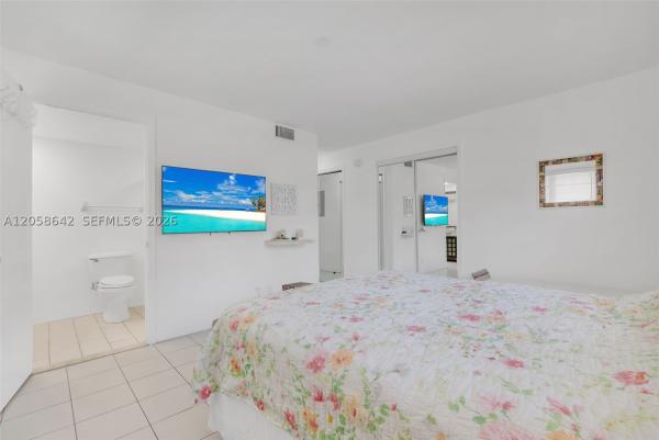 Meadowbrook Towers, 233 NE 14th Ave #108, Hallandale Beach, Florida 33009, image 1