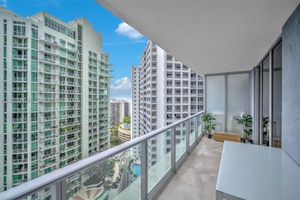 Brickell House, 1300 Brickell Bay Dr #2005, Miami, Florida 33131, image 2