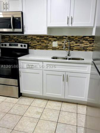 7911 N Colony Cir N #202, Tamarac, Florida 33321, image 3