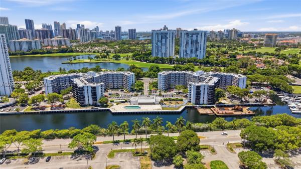Ensenada, 3401 N Country Club Dr #804, Aventura, Florida 33180, image 2