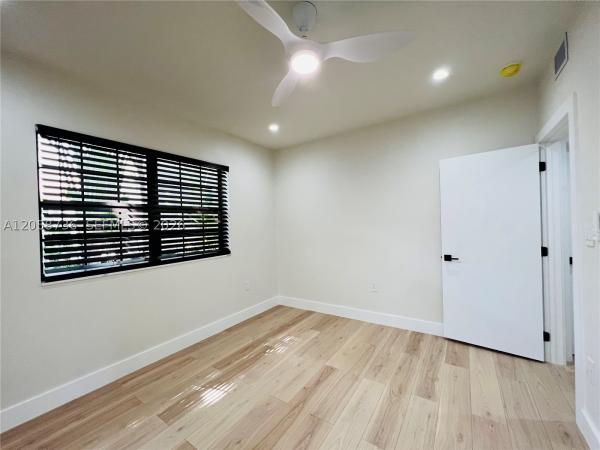 1470 Lincoln Ter #2, Miami Beach, Florida 33139, image 2