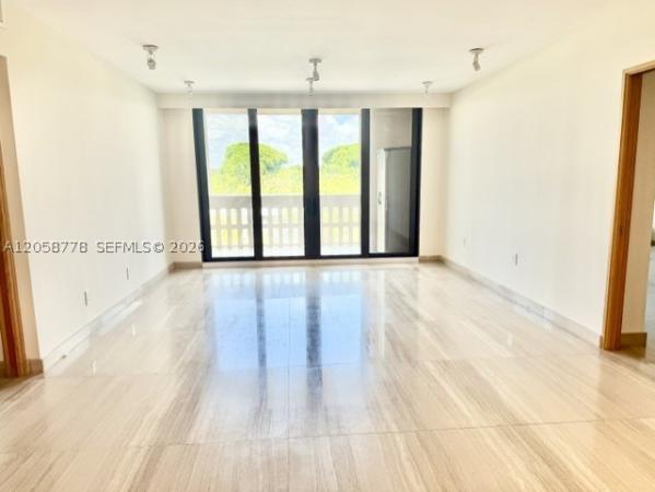 Gables Waterway Towers, 90 Edgewater Dr #515, Coral Gables, Florida 33133, image 2