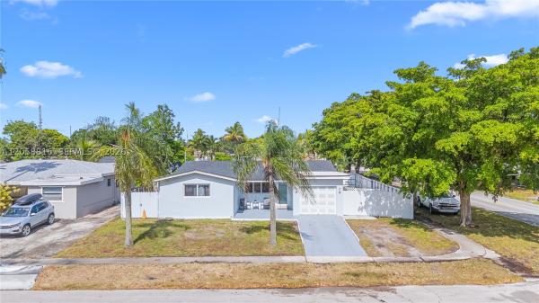 Boulevard Heights, 840 N 70th Way, Hollywood, Florida 33024, image 1