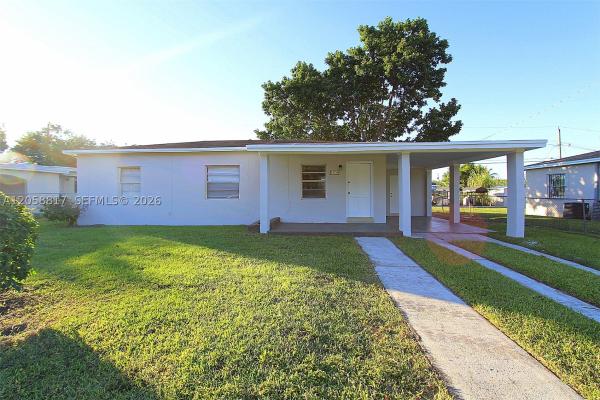 14340 Graves Dr, Unincorporated Dade County, Florida 33176, image 1
