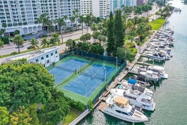 The Carriage House, 5401 Collins Ave #230, Miami Beach, Florida 33140, image 1