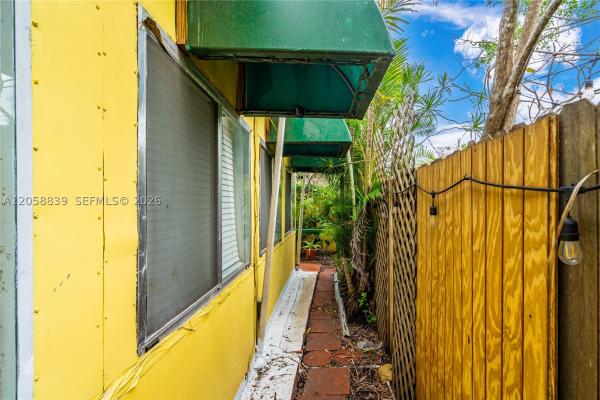 Shenandoah Manor, 1906 SW 21st St, Miami, Florida 33145, image 3