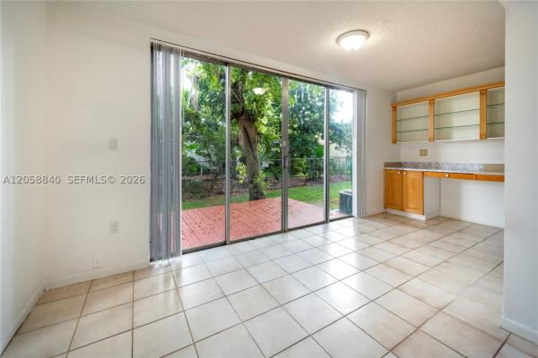Lafayette, 8401 W Sample Rd #19, Coral Springs, Florida 33065, image 2