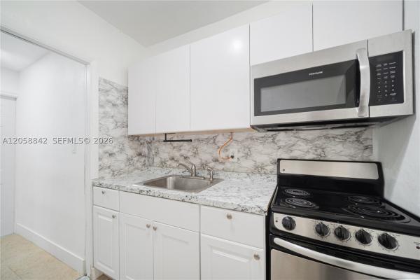 15431 Harding Ln, Homestead, Florida 33033, image 3