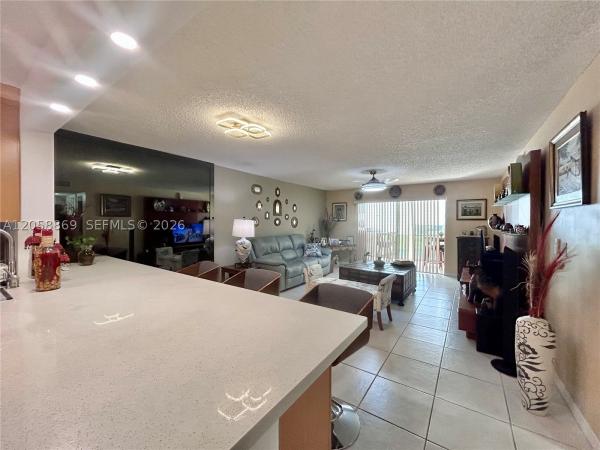 Meadowbrook Lakes View, 190 SE 5th Ave #104, Dania Beach, Florida 33004, image 3