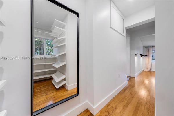 Gold Crest, 101 NW 100th St, Miami Shores, Florida 33150, image 2