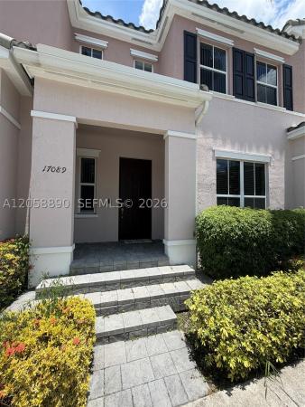17089 SW 93rd St, Unincorporated Dade County, Florida 33196, image 1