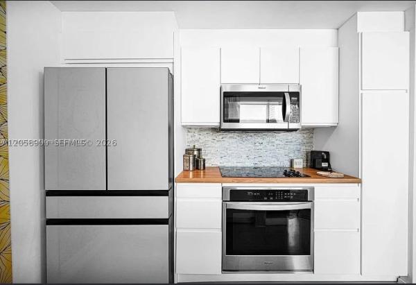 Met 1, 300 S Biscayne Blvd #L-1232, Miami, Florida 33131, image 1