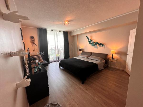 360, 7900 Harbor Island Dr #1219, North Bay Village, Florida 33141, image 3
