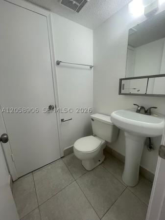 Soleil Lake, 500 NW 114th Ave #201, Sweetwater, Florida 33172, image 3